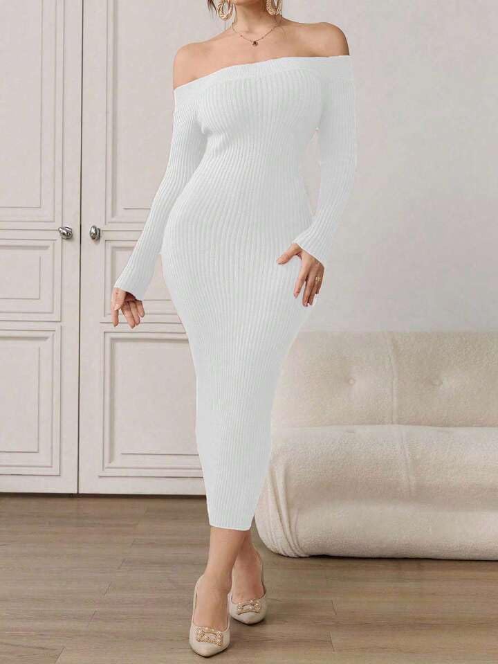 Offshoulder Bending Dress