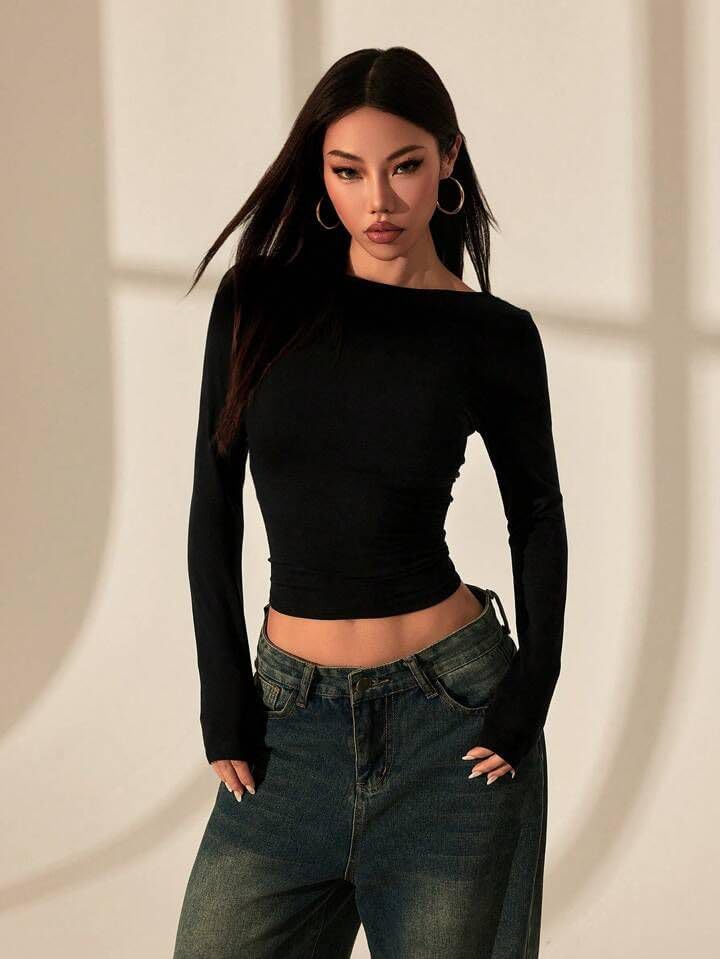 Women Black Backless Top
