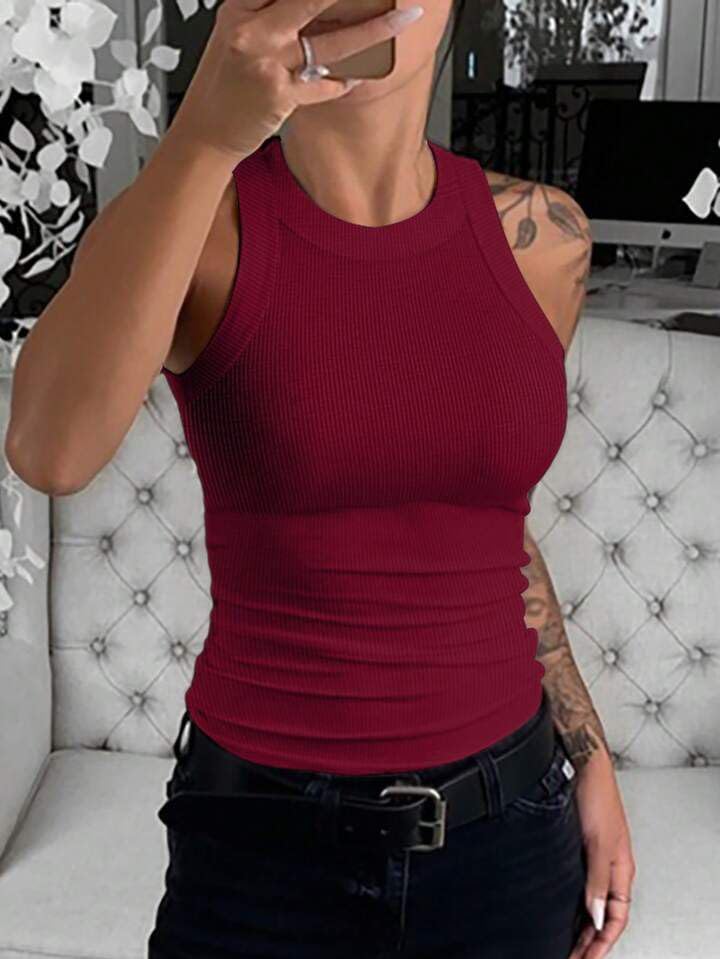 Modern Slim Fit Ribbed Tank Top