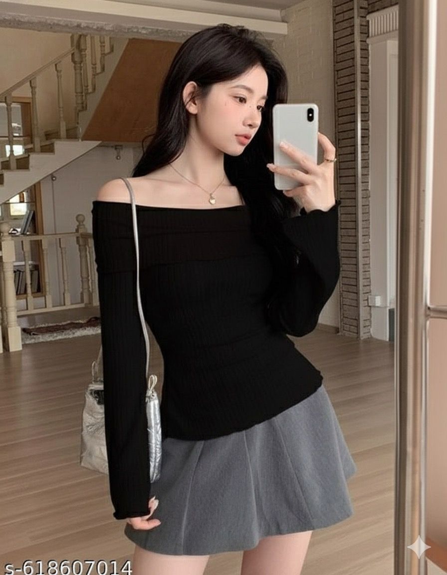 OOTDFY Women's Off Shoulder Side Slit Top product image 2